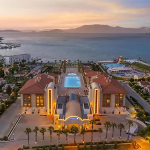 Radisson Blu & Semesteranläggning (resort)